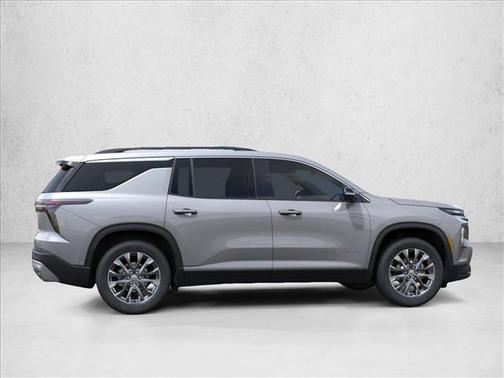 Sterling Gray Metallic 2026 Chevrolet Traverse LT