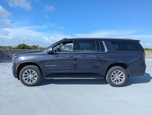 2025 Chevrolet Suburban Premier