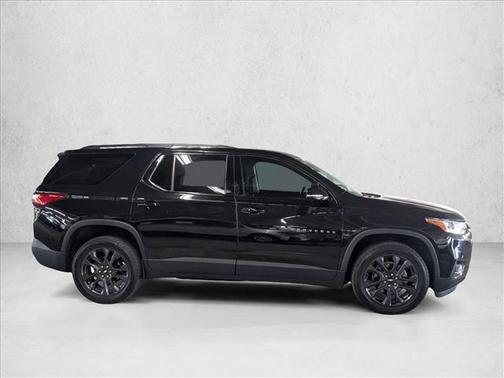 Mosaic Black Metallic 2020 Chevrolet Traverse RS