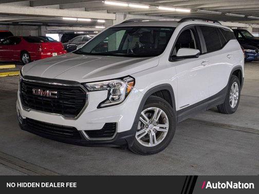 Summit White 2023 GMC Terrain SLE