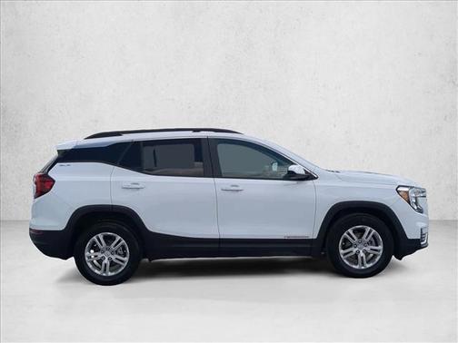Summit White 2023 GMC Terrain SLE