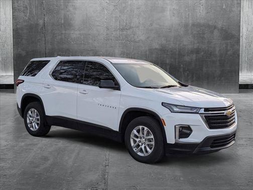 2023 Chevrolet Traverse LS