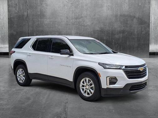 2023 Chevrolet Traverse LS