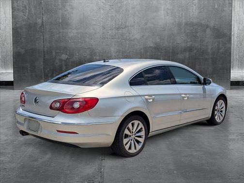 2010 Volkswagen CC Sport