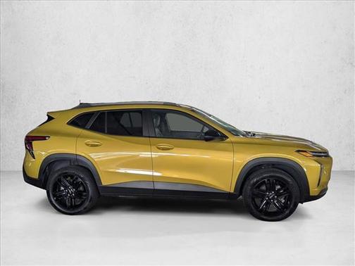 Nitro Yellow Metallic 2025 Chevrolet Trax FWD ACTIV