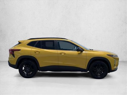 Nitro Yellow Metallic 2025 Chevrolet Trax FWD ACTIV