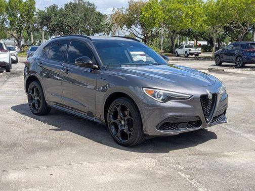 2022 Alfa Romeo Stelvio Ti