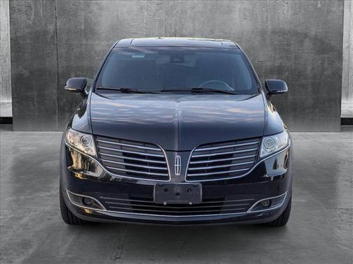 2018 Lincoln MKT Livery