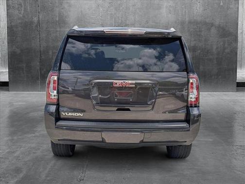 2016 GMC Yukon SLT