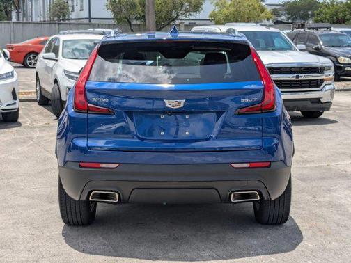 2023 Cadillac XT4 Luxury