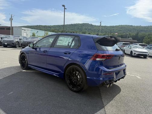 2025 Volkswagen Golf R 2.0T Black Edition
