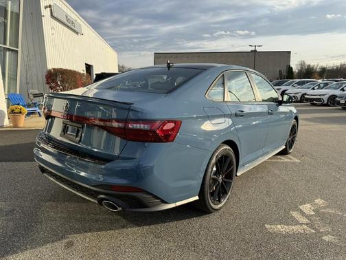 2026 Volkswagen Jetta GLI 2.0T Autobahn