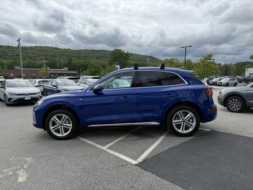 2022 Audi Q5 e 55 S line quattro Premium