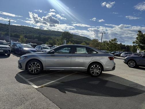 2025 Volkswagen Jetta 1.5T Sport