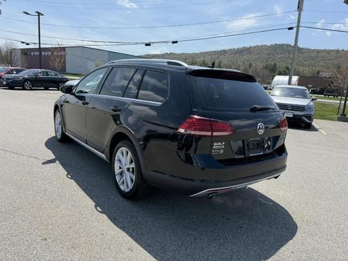 2018 Volkswagen Golf Alltrack TSI SE