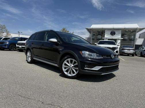 2018 Volkswagen Golf Alltrack TSI SE