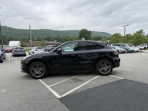 2019 Porsche Macan S