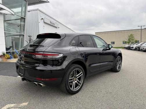 2019 Porsche Macan S