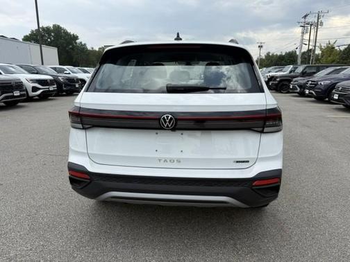 2025 Volkswagen Taos 1.5T S