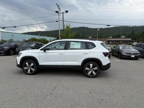 2025 Volkswagen Taos 1.5T S