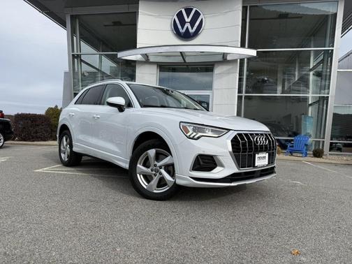 2020 Audi Q3 45 Premium