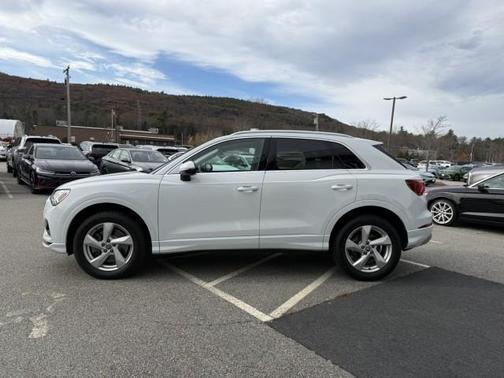 2020 Audi Q3 45 Premium