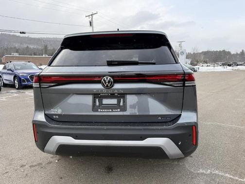 2026 Volkswagen Tiguan 2.0T SE