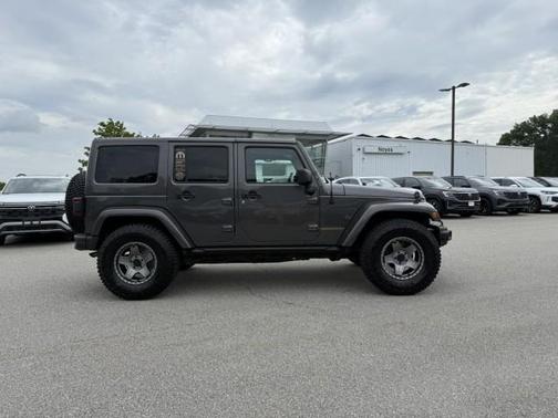 2018 Jeep Wrangler JK Unlimited Golden Eagle