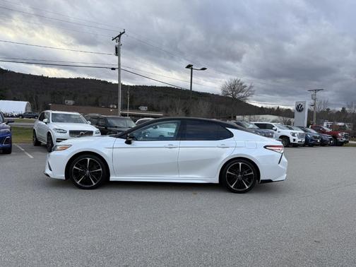 2020 Toyota Camry XSE