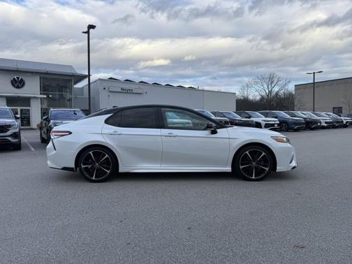 2020 Toyota Camry XSE