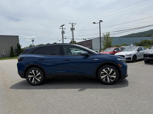2025 Volkswagen ID.4 Pro