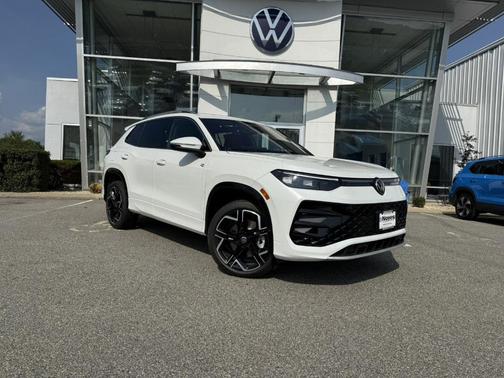 2025 Volkswagen Tiguan 2.0T SEL R-Line