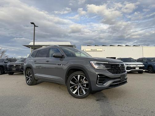 2026 Volkswagen Atlas 2.0T SEL Premium R-Line