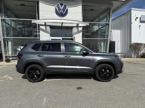 2025 Volkswagen Taos 1.5T SEL
