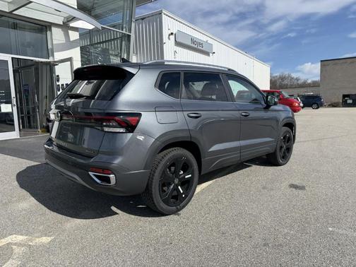 2025 Volkswagen Taos 1.5T SEL