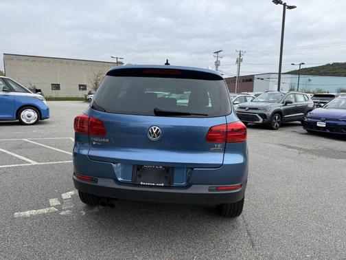 2017 Volkswagen Tiguan 2.0T Wolfsburg Edition