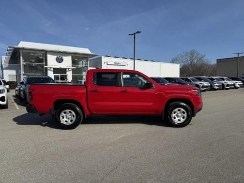 2023 Nissan Frontier S