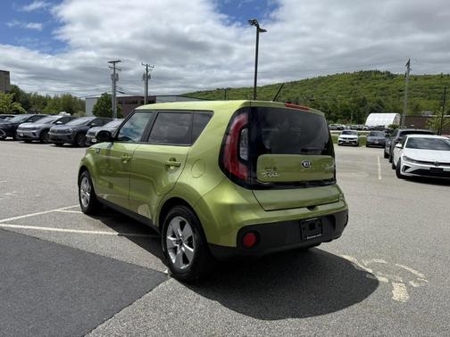 2018 Kia Soul Base