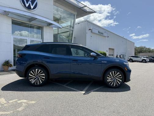 2025 Volkswagen ID.4 Pro