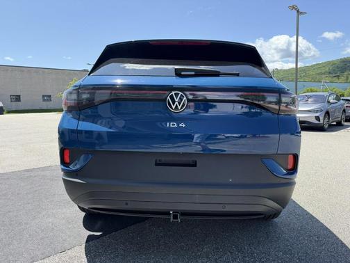 2025 Volkswagen ID.4 Pro