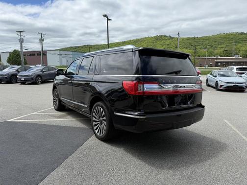 2021 Lincoln Navigator L Reserve