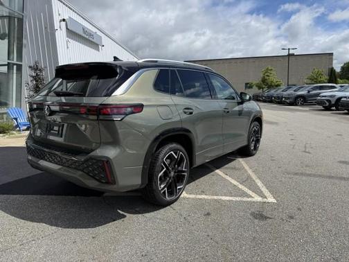 Avocado Green 2026 Volkswagen Tiguan 2.0T SEL R-Line Turbo