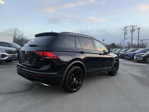 2020 Volkswagen Tiguan 2.0T SE R-Line Black