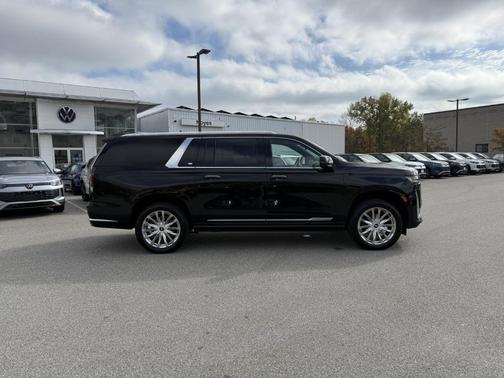2021 Cadillac Escalade ESV Premium Luxury