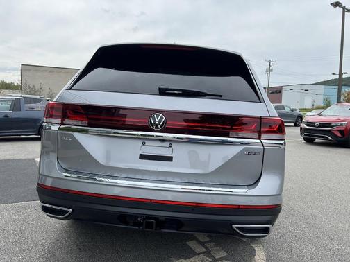 2024 Volkswagen Atlas 2.0T SEL