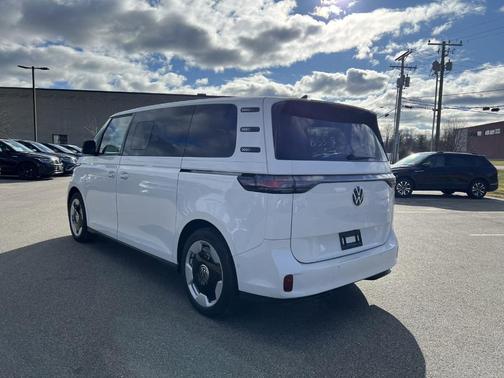 2025 Volkswagen ID. Buzz Pro S