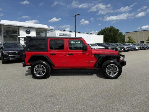 Firecracker Red Clearcoat 2020 Jeep Wrangler Unlimited Sahara