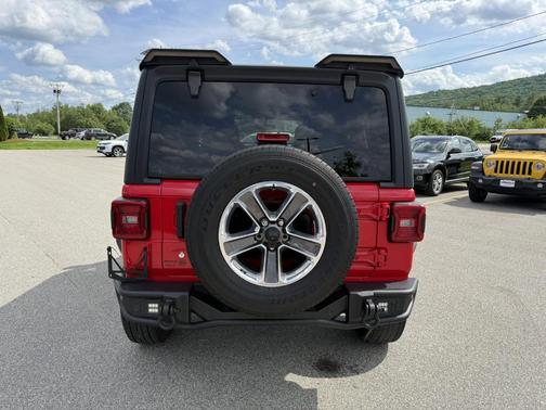 Firecracker Red Clearcoat 2020 Jeep Wrangler Unlimited Sahara