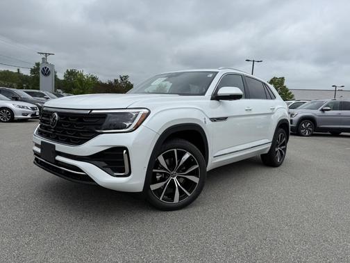 2025 Volkswagen Atlas Cross Sport 2.0T SEL Premium R-Line