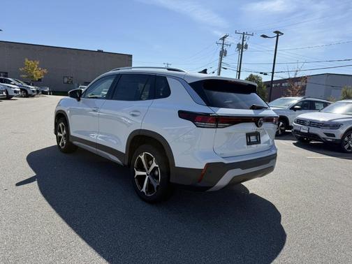 2025 Volkswagen Tiguan 2.0T SE